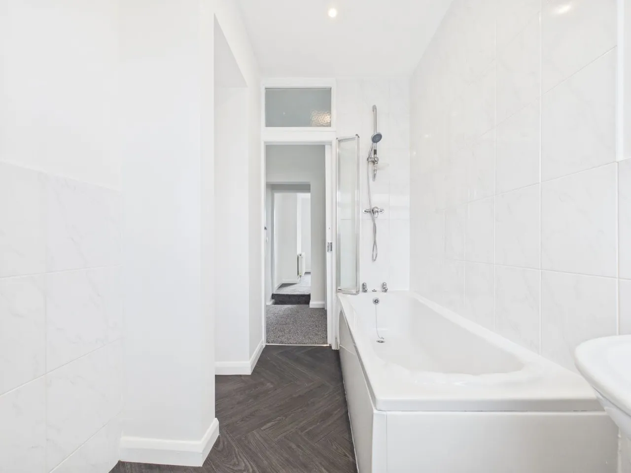 Wakefield Road, Featherstone, WF7, photo 16