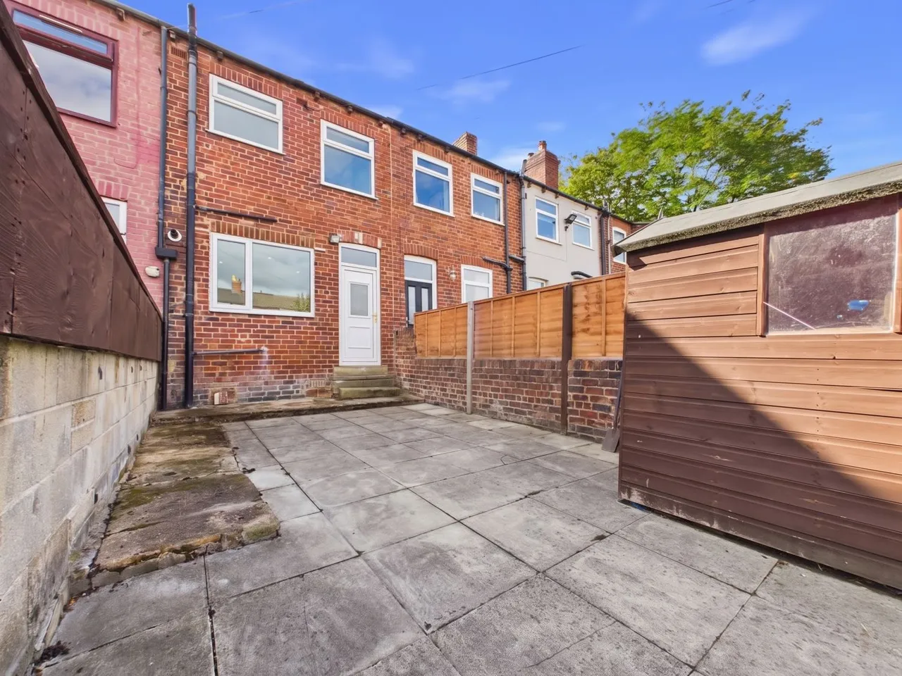 Wakefield Road, Featherstone, WF7, photo 17