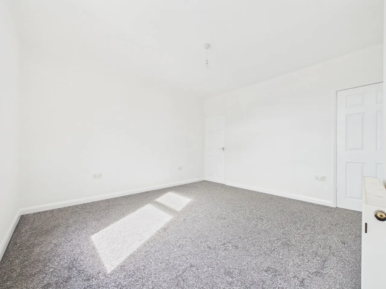 Wakefield Road, Featherstone, WF7, photo 10
