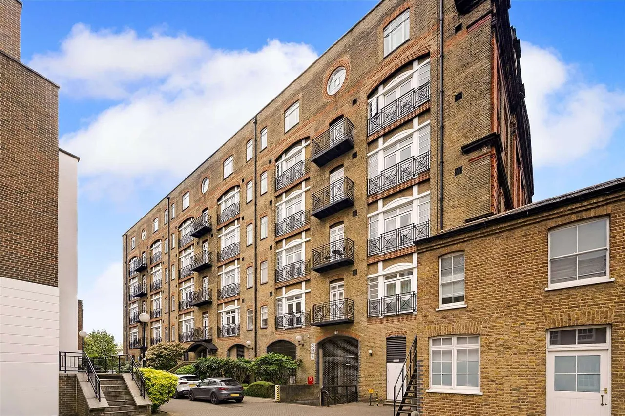 Devonhurst Place, Heathfield Terrace, London, W4 4JB, photo 12