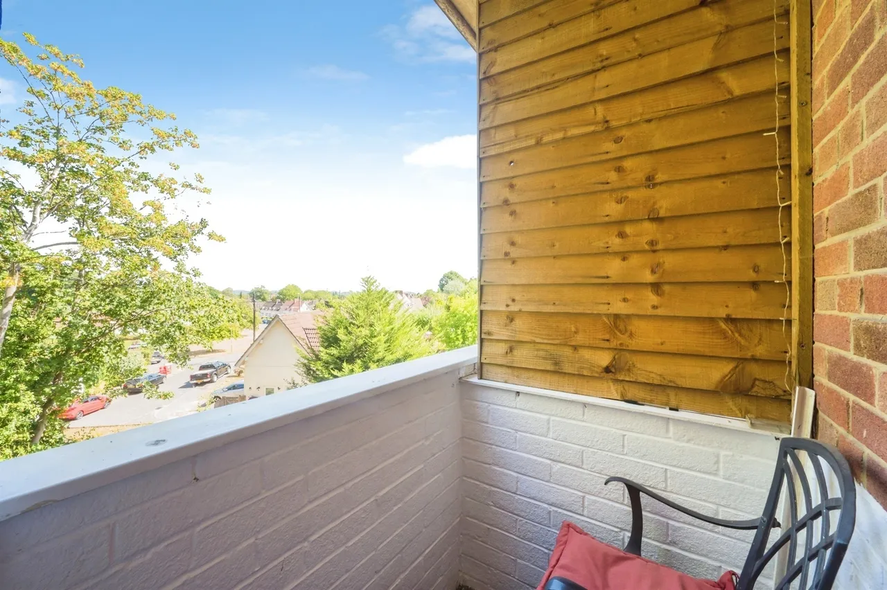 Runnymede Court, West End, SO30, photo 4
