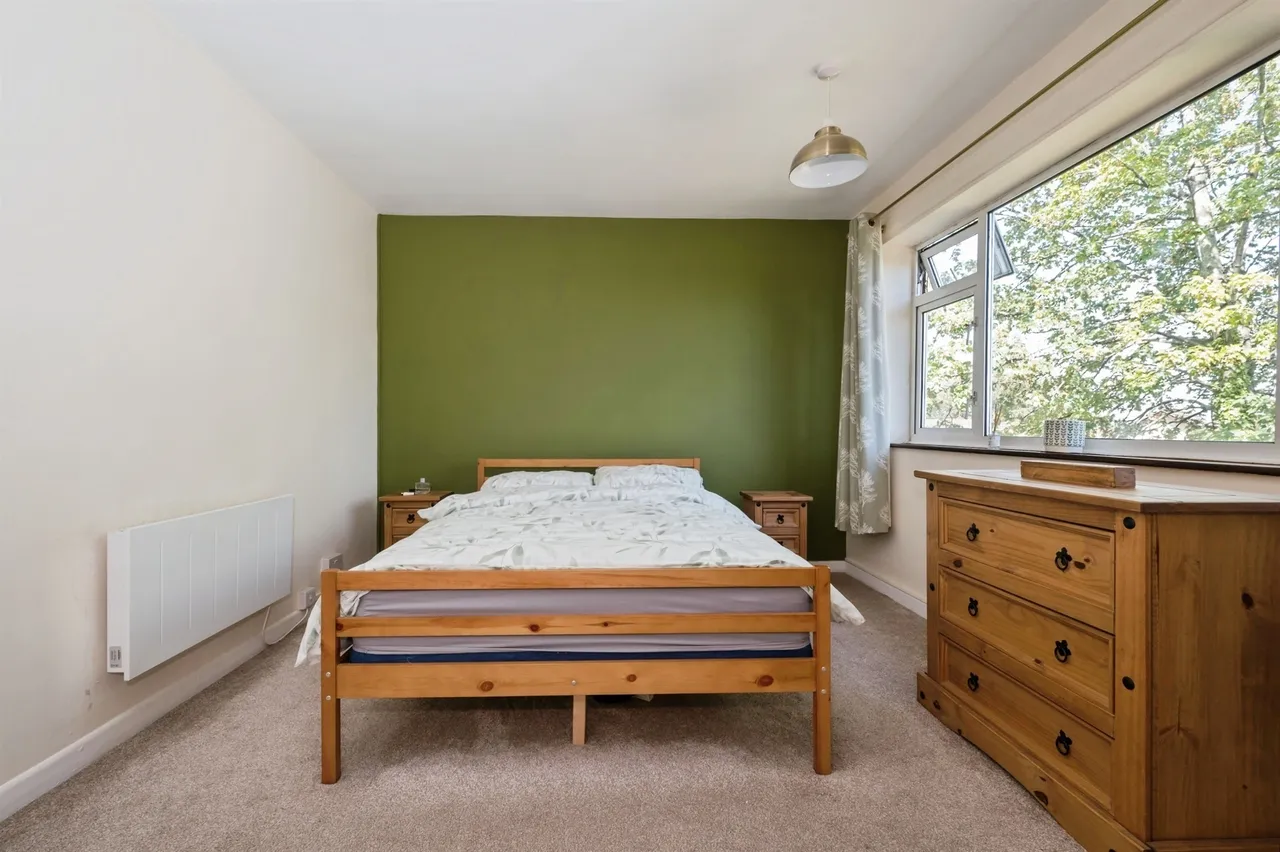 Runnymede Court, West End, SO30, photo 11