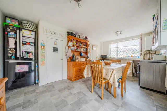 Dover Avenue, Banbury, OX16, photo 8