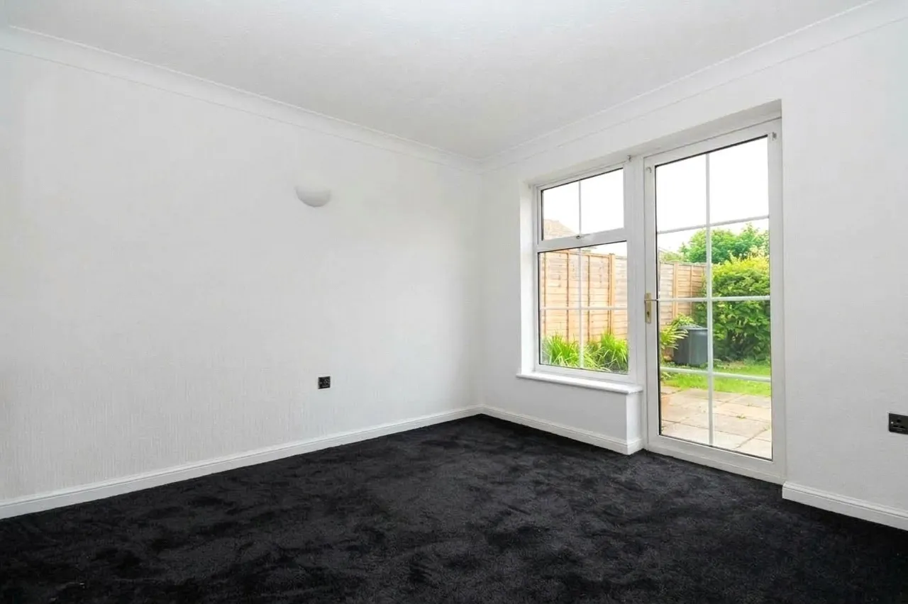 Elming Down Close, Bradley Stoke, BS32, photo 9