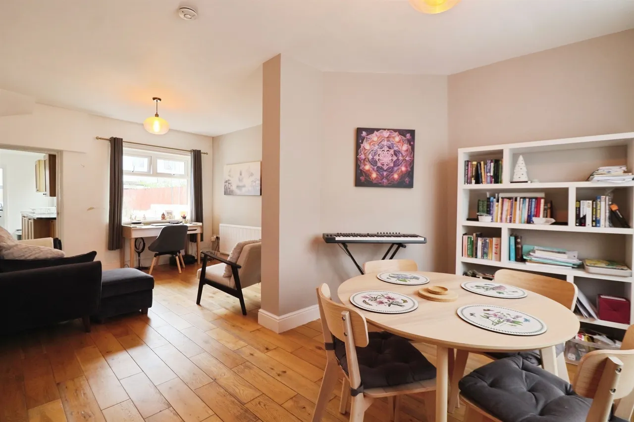 Rudry Street, Cardiff, CF11, photo 4