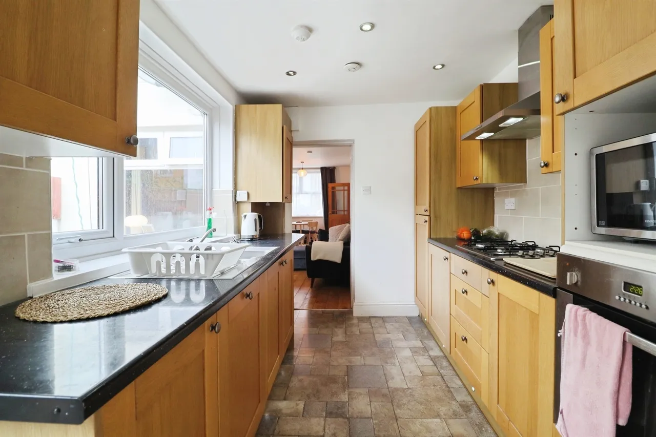 Rudry Street, Cardiff, CF11, photo 8