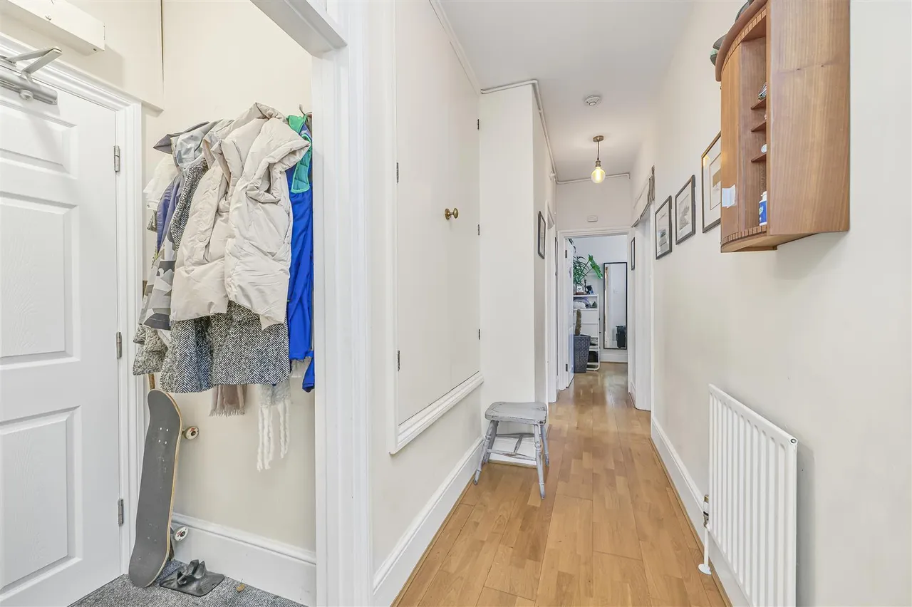 Upper Richmond Road West, East Sheen, SW14, photo 8