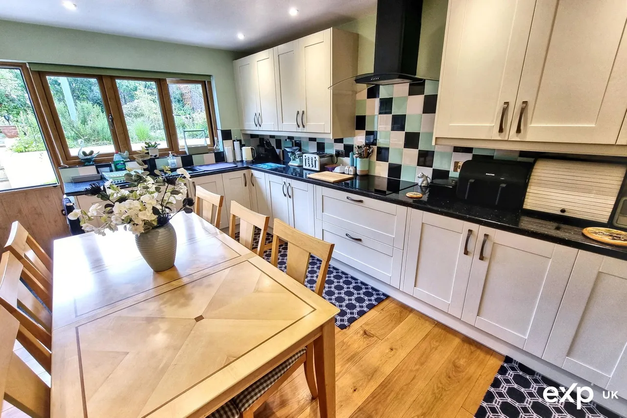 Belle Vue Road, Paignton, TQ4, photo 19