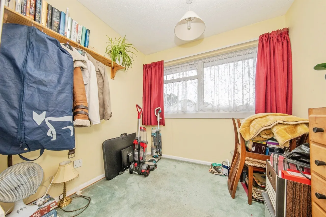 Chalfont Road, St Johns, CO4, photo 11