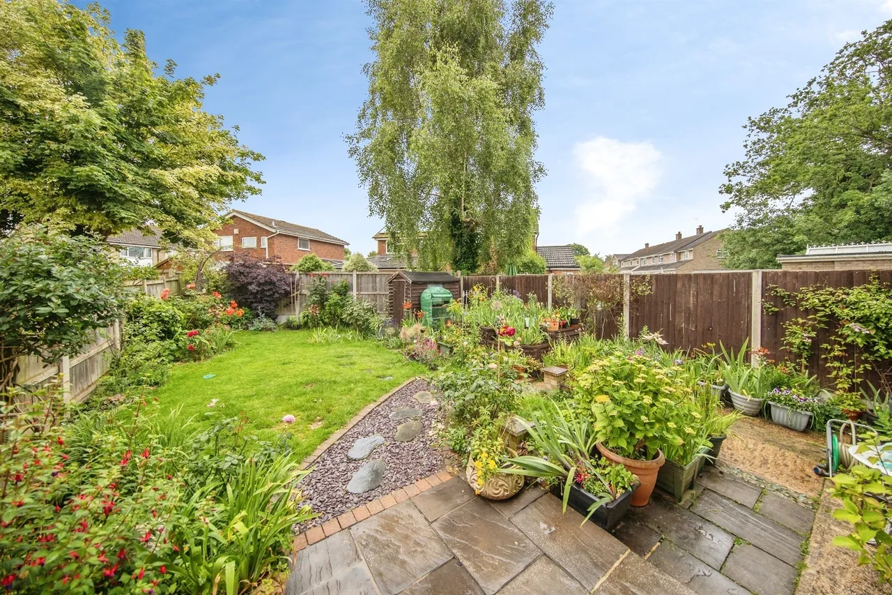 Chalfont Road, St Johns, CO4, photo 14