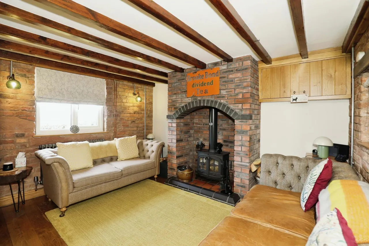 The Leys, Whiston, ST10, photo 5