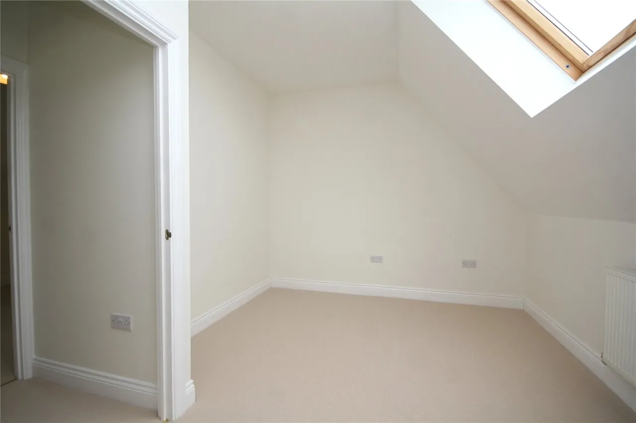 Pillowell Close, Cheltenham, GL52, photo 6
