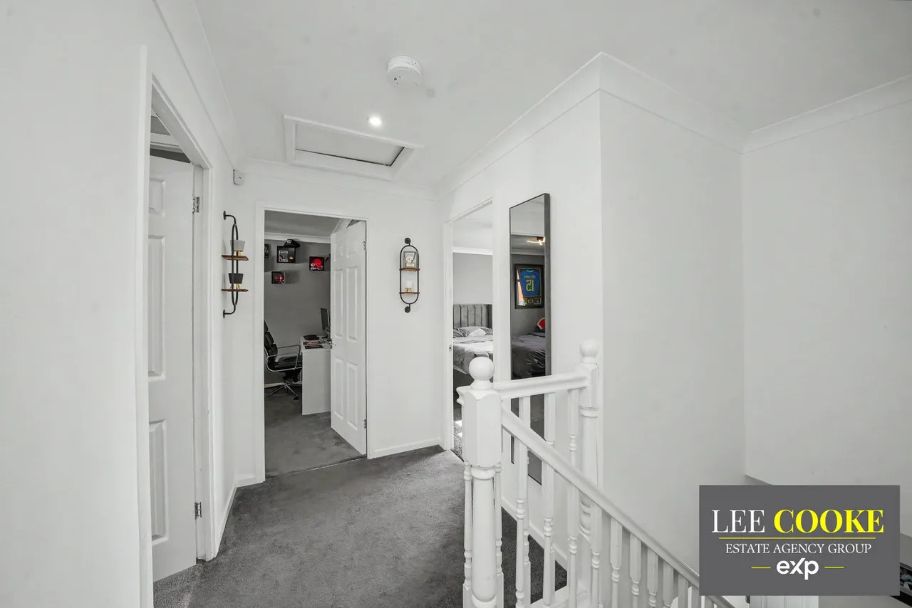 St. Pauls Close, Heath Hayes, WS11, photo 21
