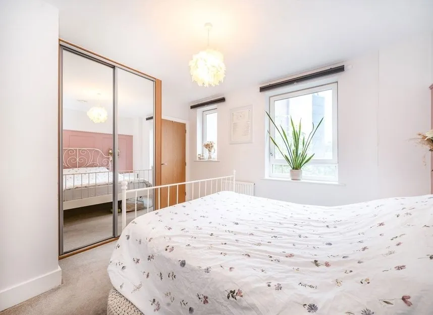 London Road, Isleworth, TW7, photo 5