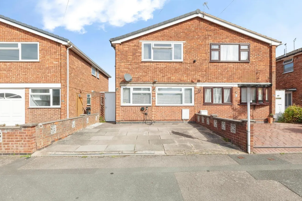3 bed house for sale, Stancliff Road, Leicester, LE4