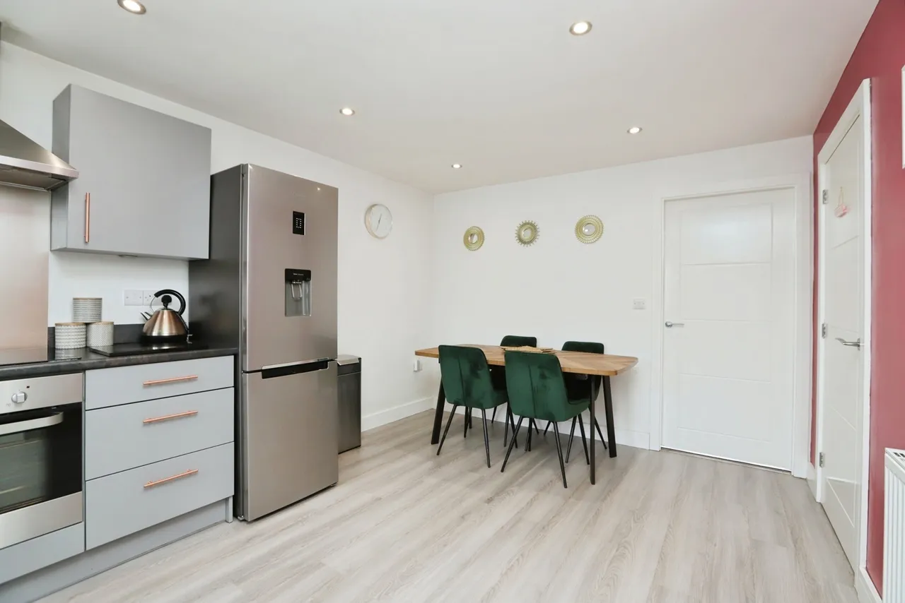 Thorpe Gardens, DONCASTER, South Yorkshire, DN4, photo 2