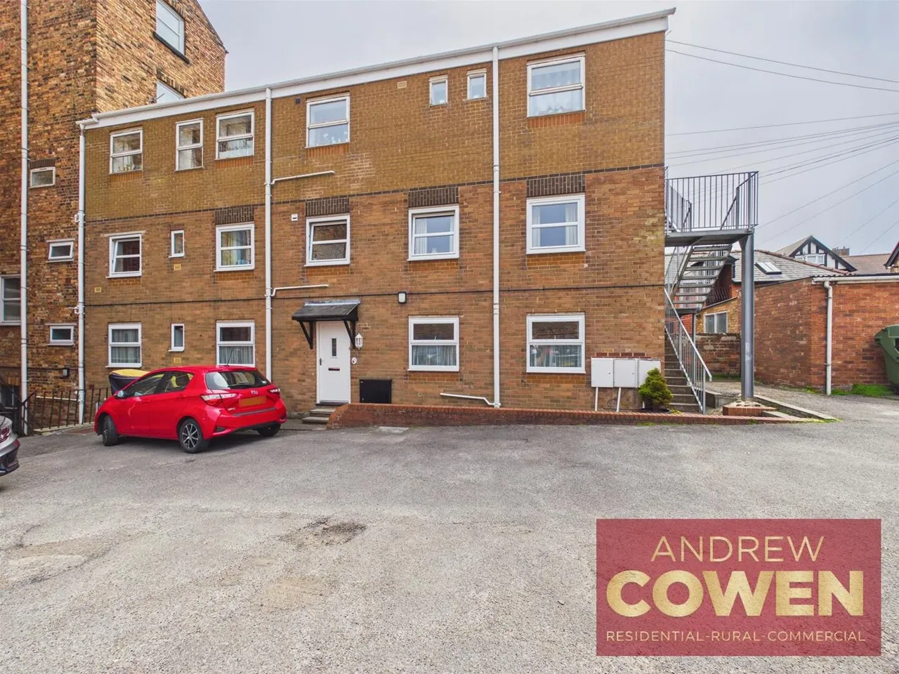 Belvedere Place, Scarborough YO11 2QX, photo 15