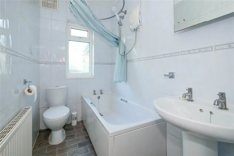 Woodcot Avenue, Baildon, West Yorkshire, BD17, photo 6