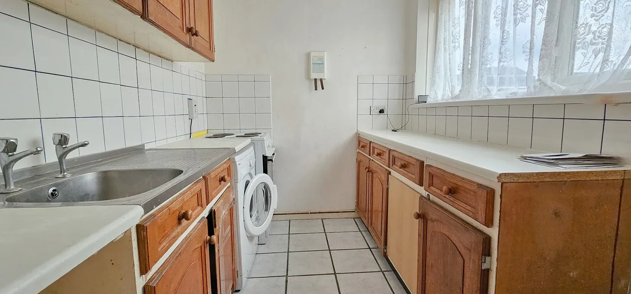 Nightingale Place, London, SE18 4HD, photo 2