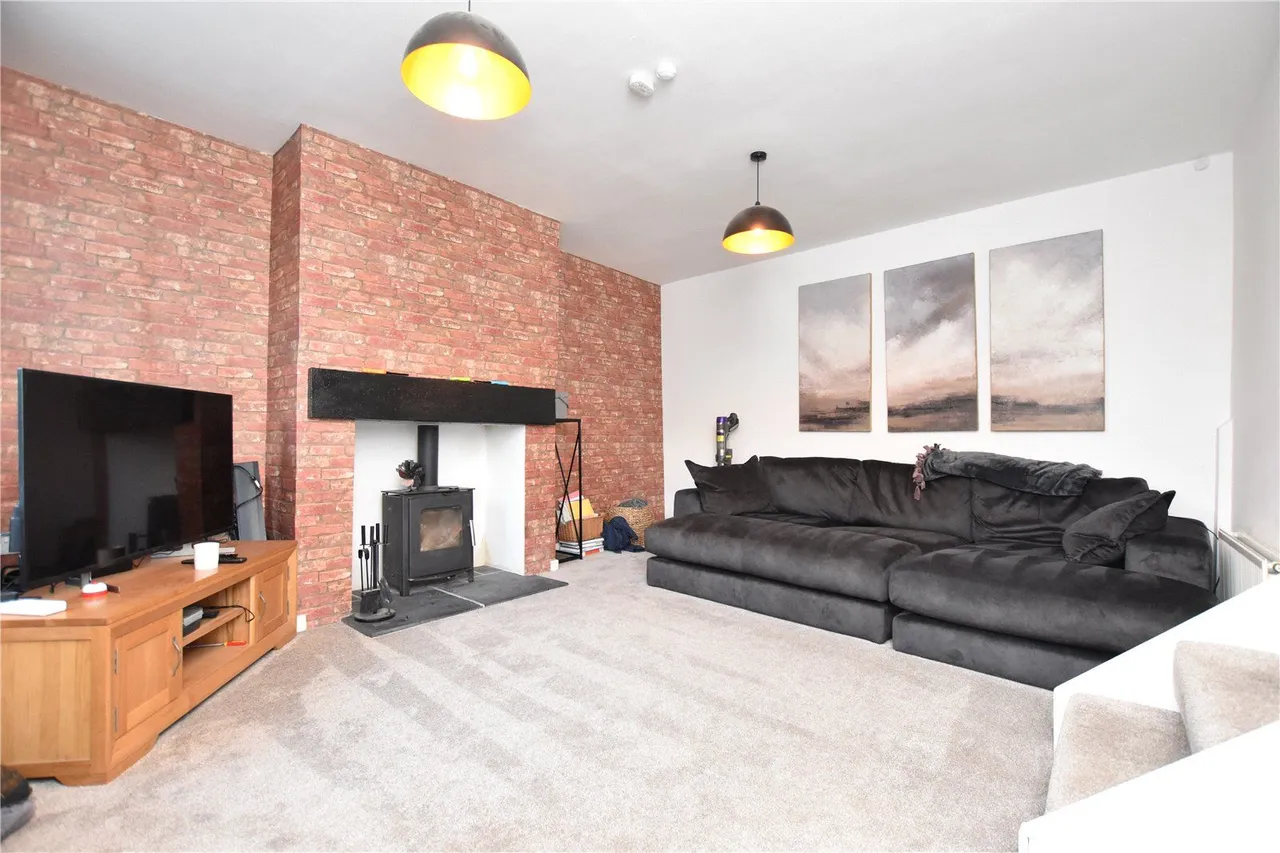 Albert Road, Morley, LS27, photo 12