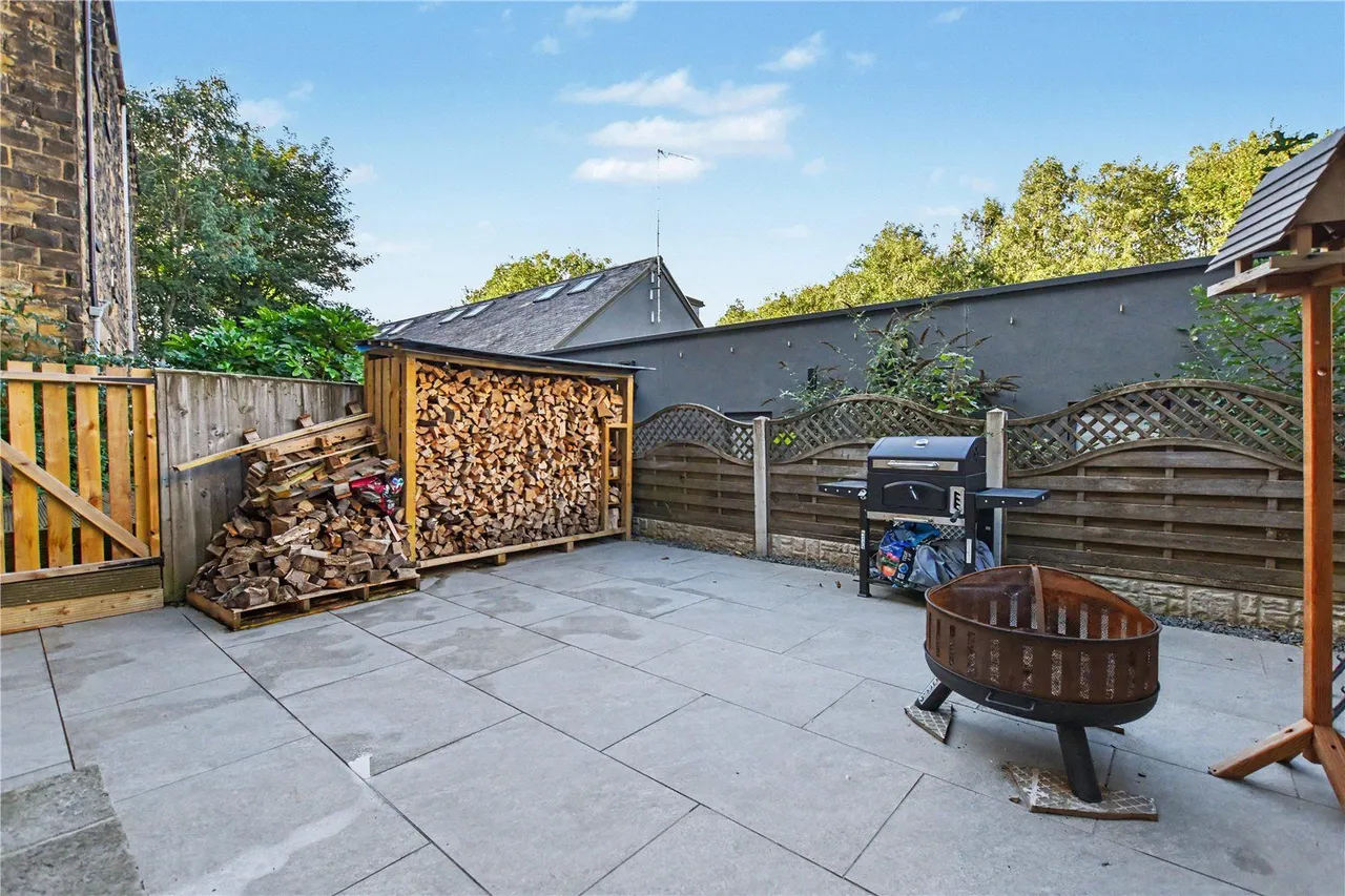 Albert Road, Morley, LS27, photo 8