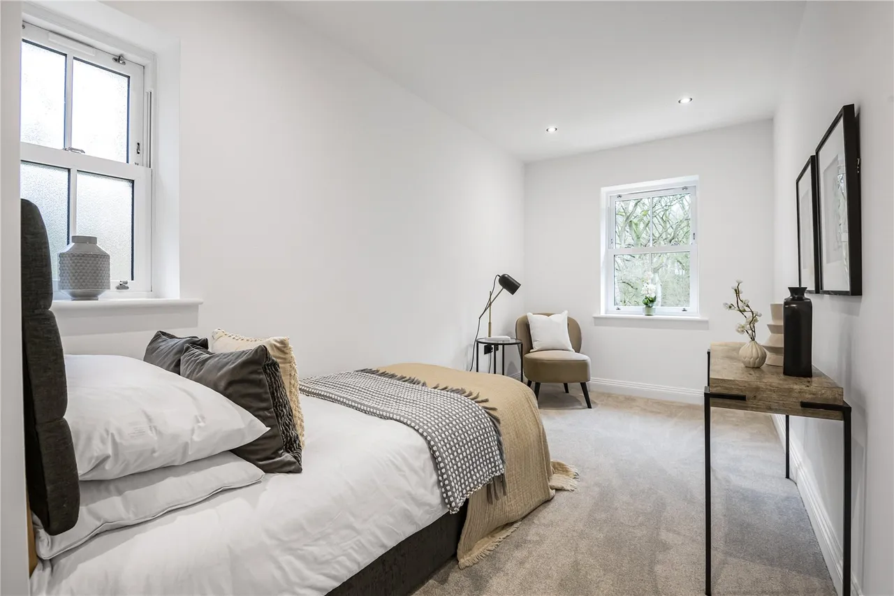 Cuffley Hill, Goffs Oak, Hertfordshire, EN7 5EY, photo 27