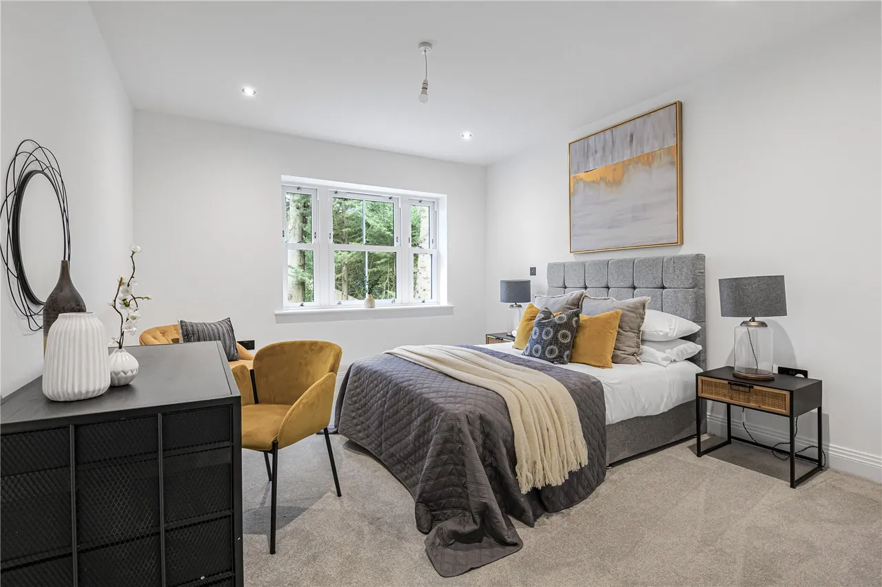 Cuffley Hill, Goffs Oak, Hertfordshire, EN7 5EY, photo 28