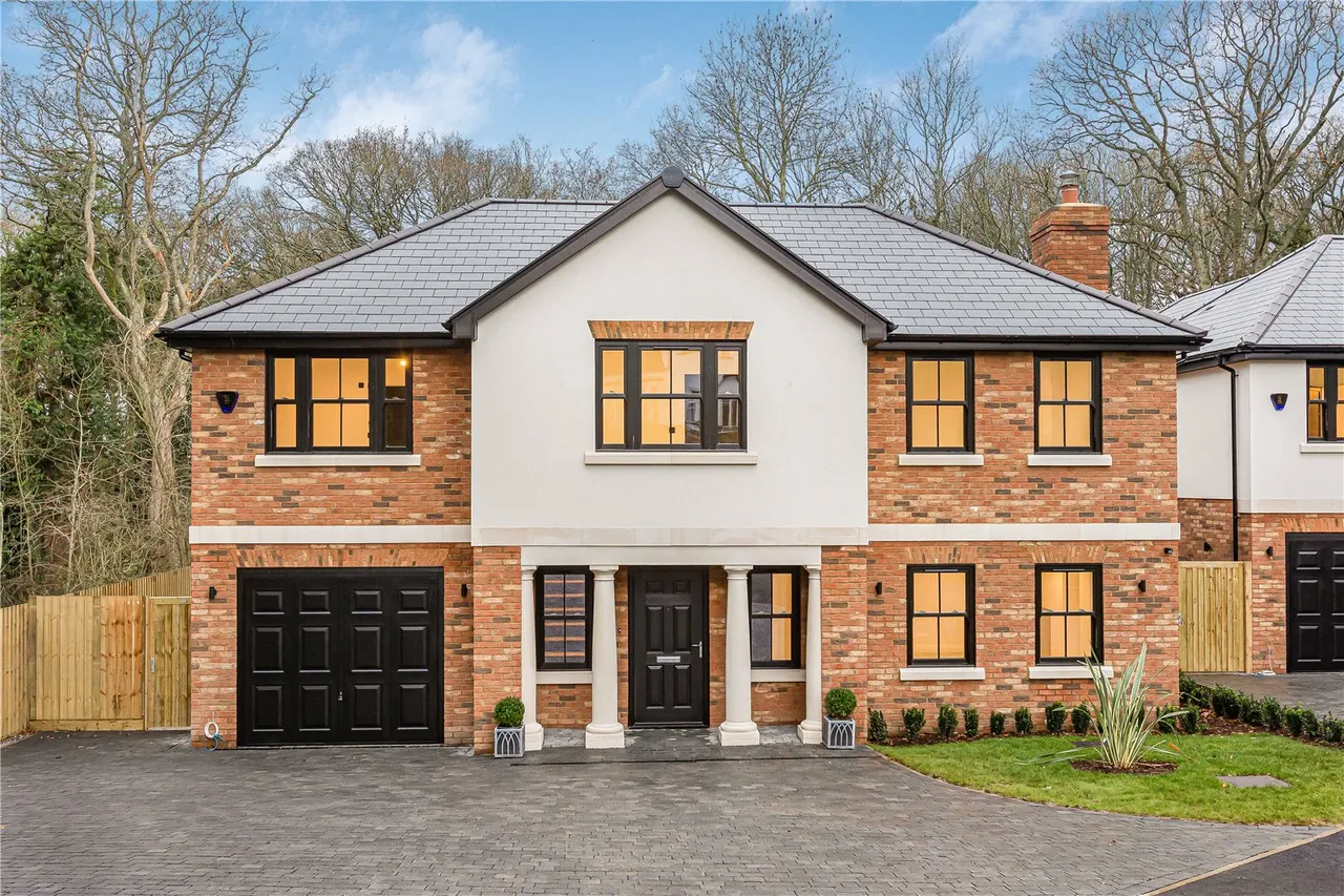 5 bed house for sale — Cuffley Hill, Goffs Oak, Hertfordshire, EN7 5EY
