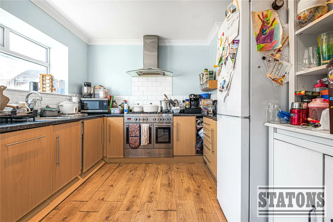 Gregory Avenue, Potters Bar, Hertfordshire, EN6 5PX, photo 5