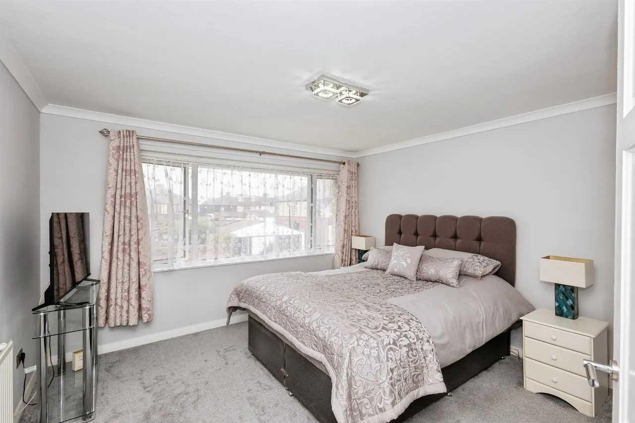 Chatsworth Avenue, Portsmouth, PO6, photo 10