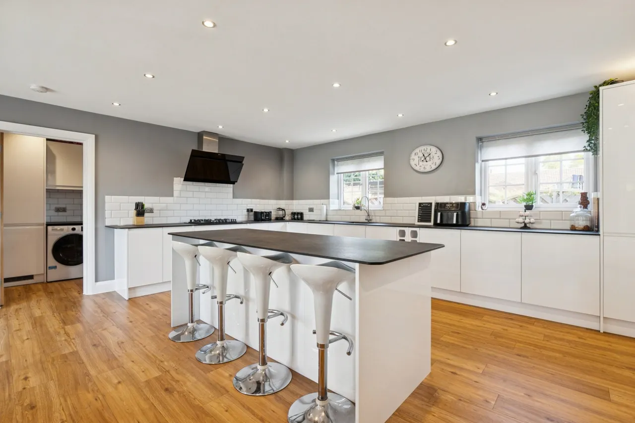 Bedford Road, Holwell, SG5, photo 2