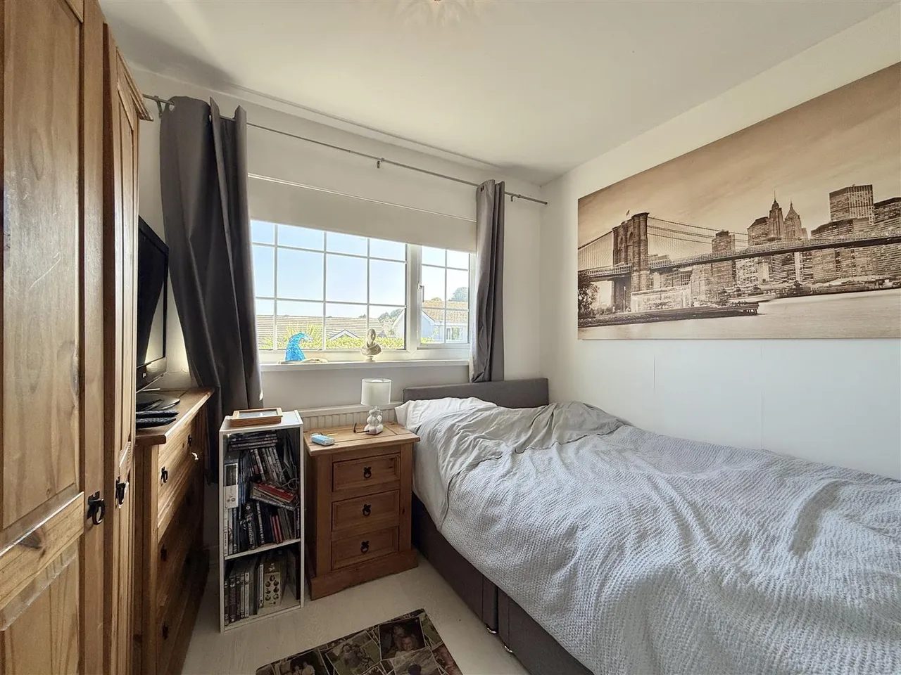 Milton Crescent, Brixham, photo 8