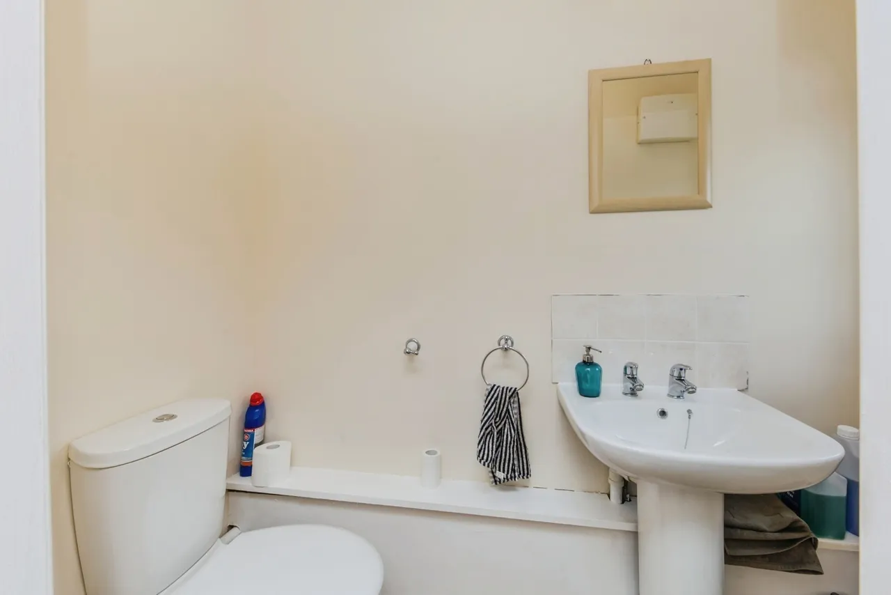 Limes Close, Haslington, Crewe, Cheshire, CW1, photo 6