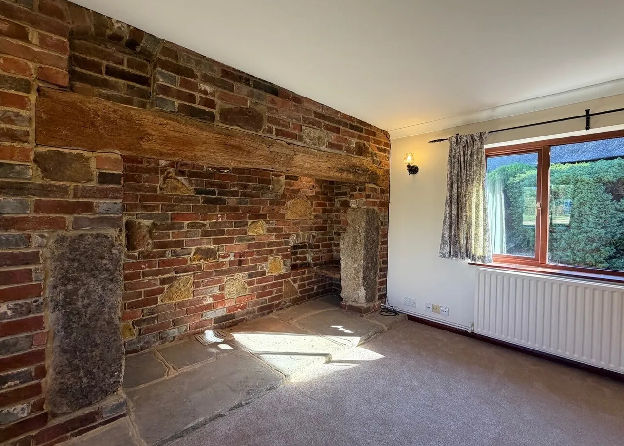 Pulborough, RH20, photo 7