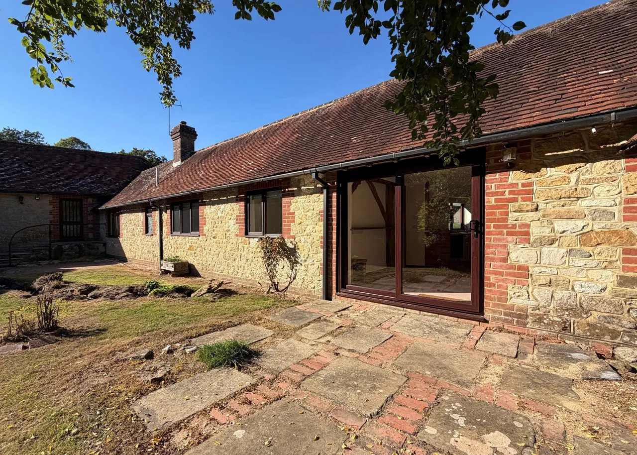 Pulborough, RH20, photo 10