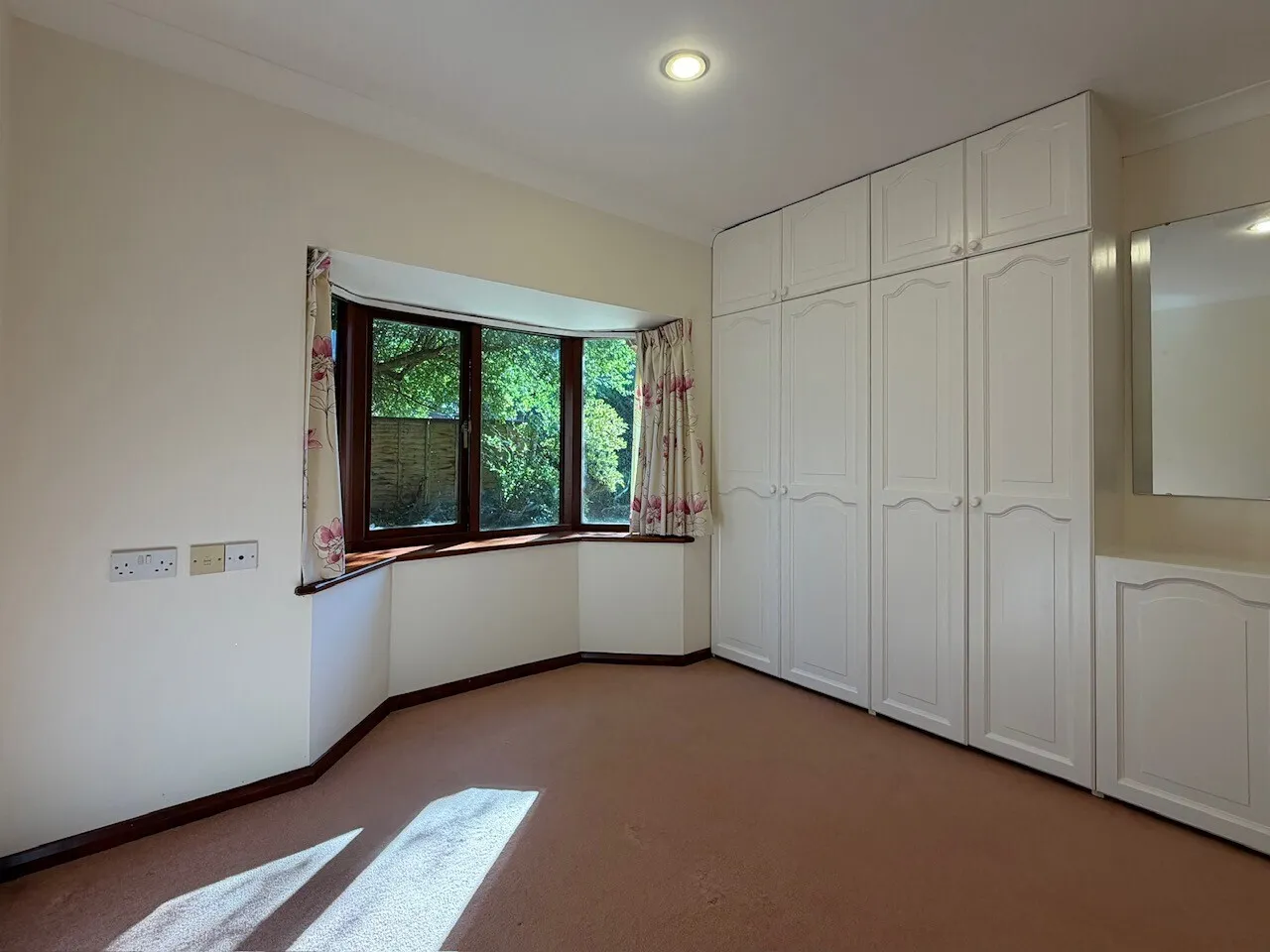 Pulborough, RH20, photo 16