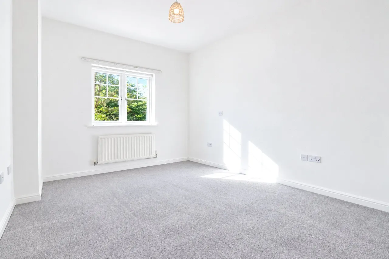 Grace Gardens, Fleet, GU51, photo 5