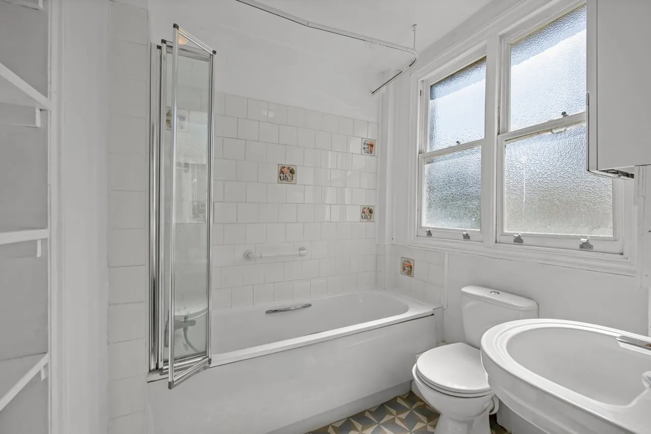 Mount Ararat Road, Richmond, TW10, photo 11
