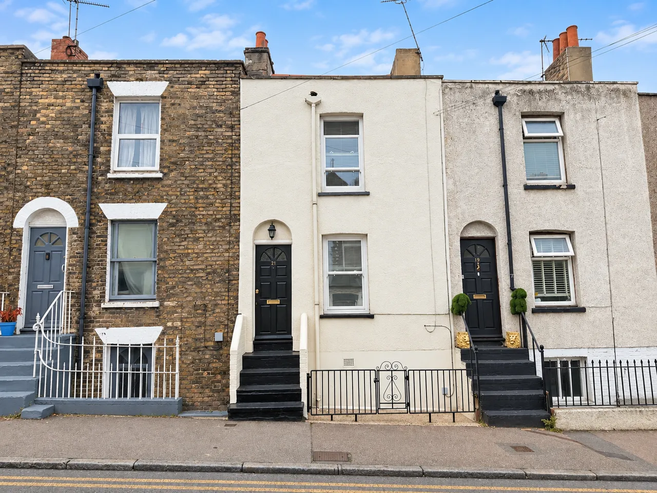2 bed house for sale, Hereson Road, Ramsgate, CT11