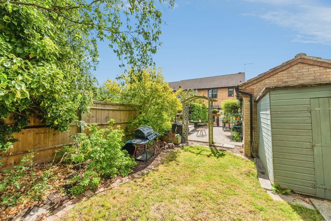 Sheen Close, Grange Park, Swindon, Wiltshire, SN5, photo 16
