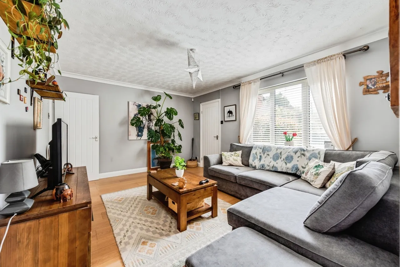 Sheen Close, Grange Park, Swindon, Wiltshire, SN5, photo 6