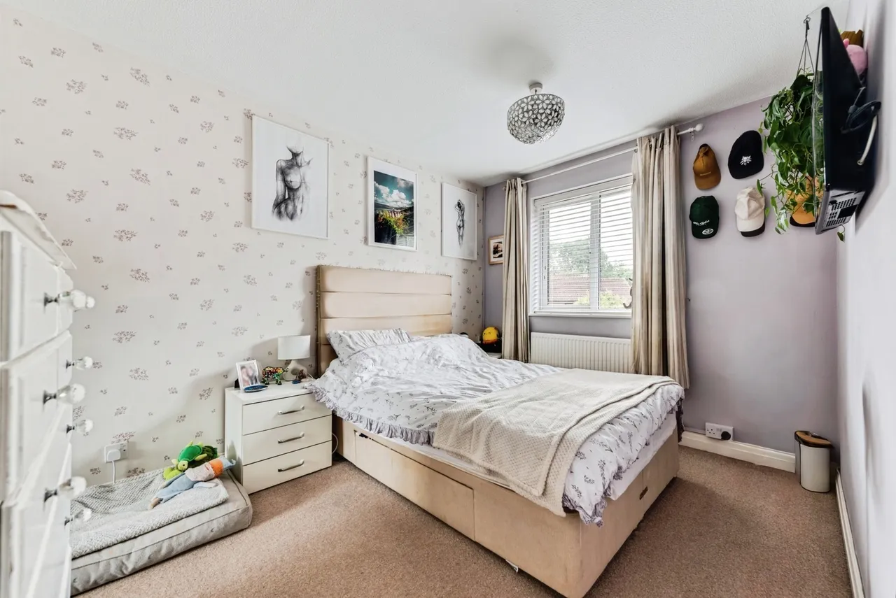 Sheen Close, Grange Park, Swindon, Wiltshire, SN5, photo 11