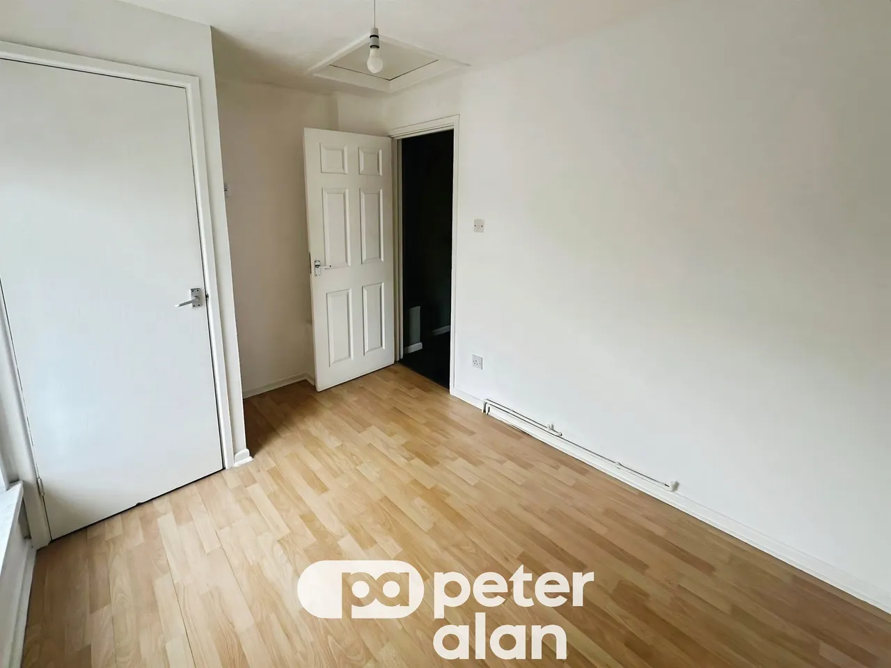 Commercial Street, Maesteg, CF34, photo 12