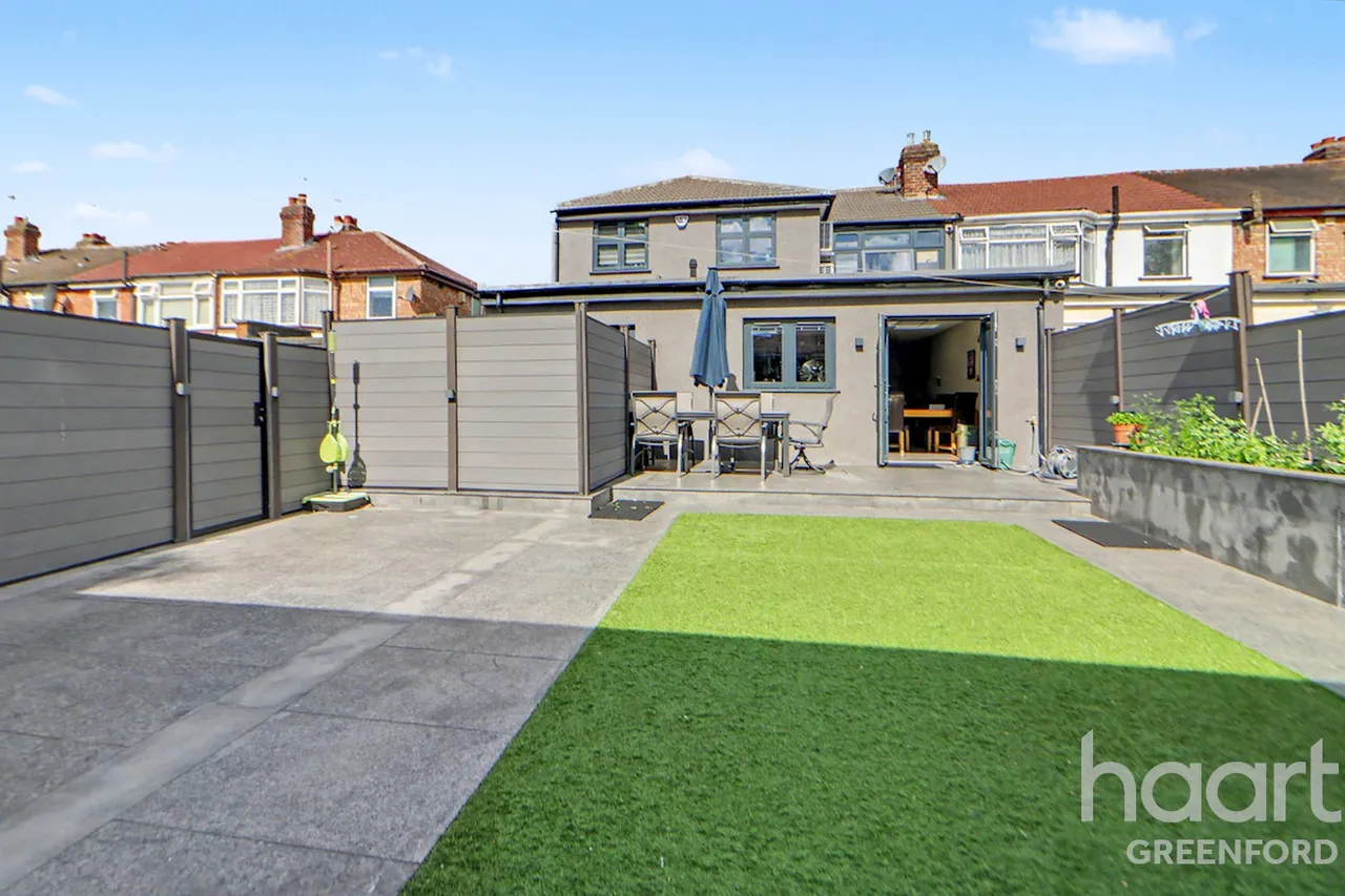 Lee Road, Greenford, UB6, photo 2