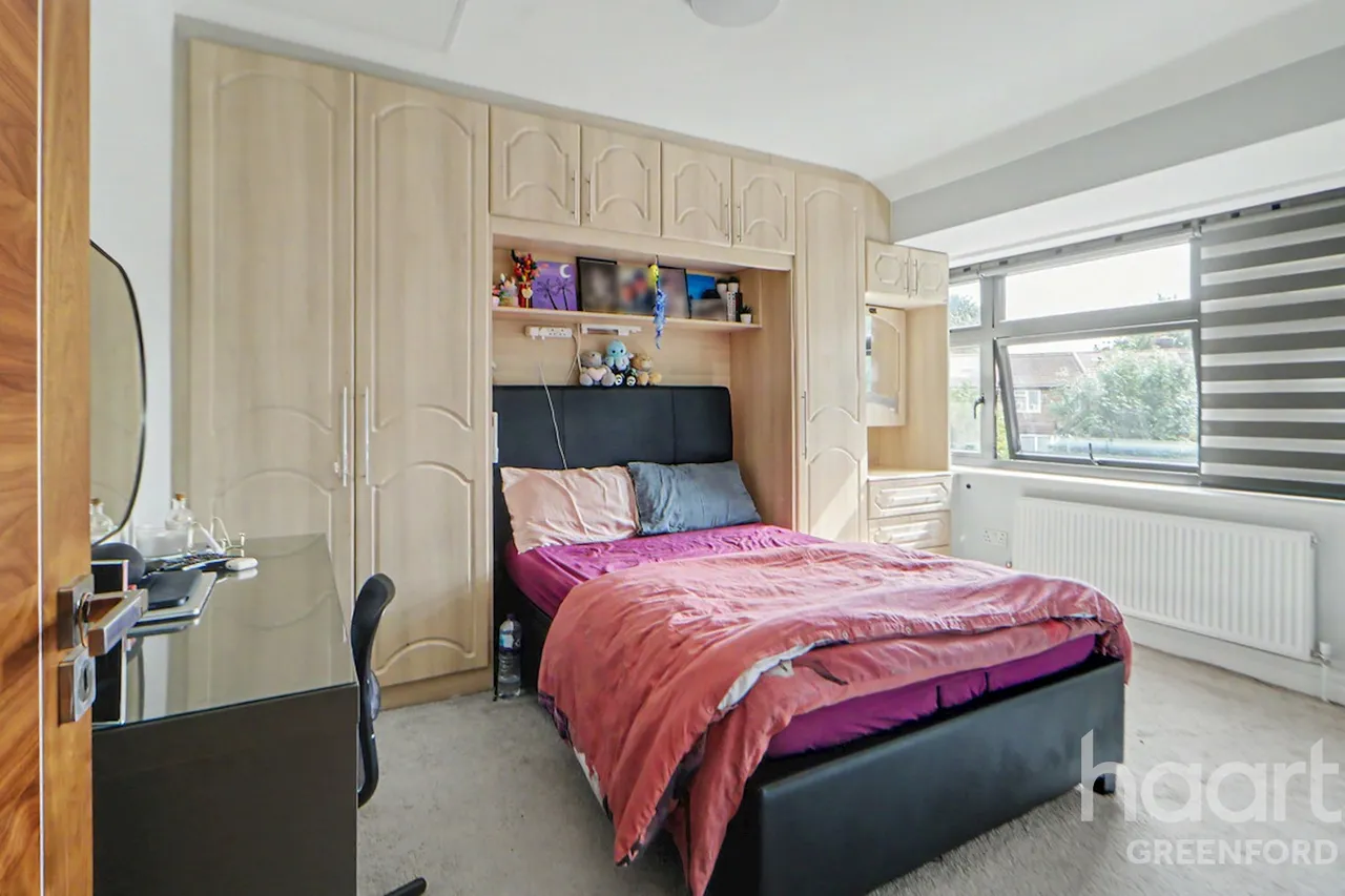 Lee Road, Greenford, UB6, photo 9