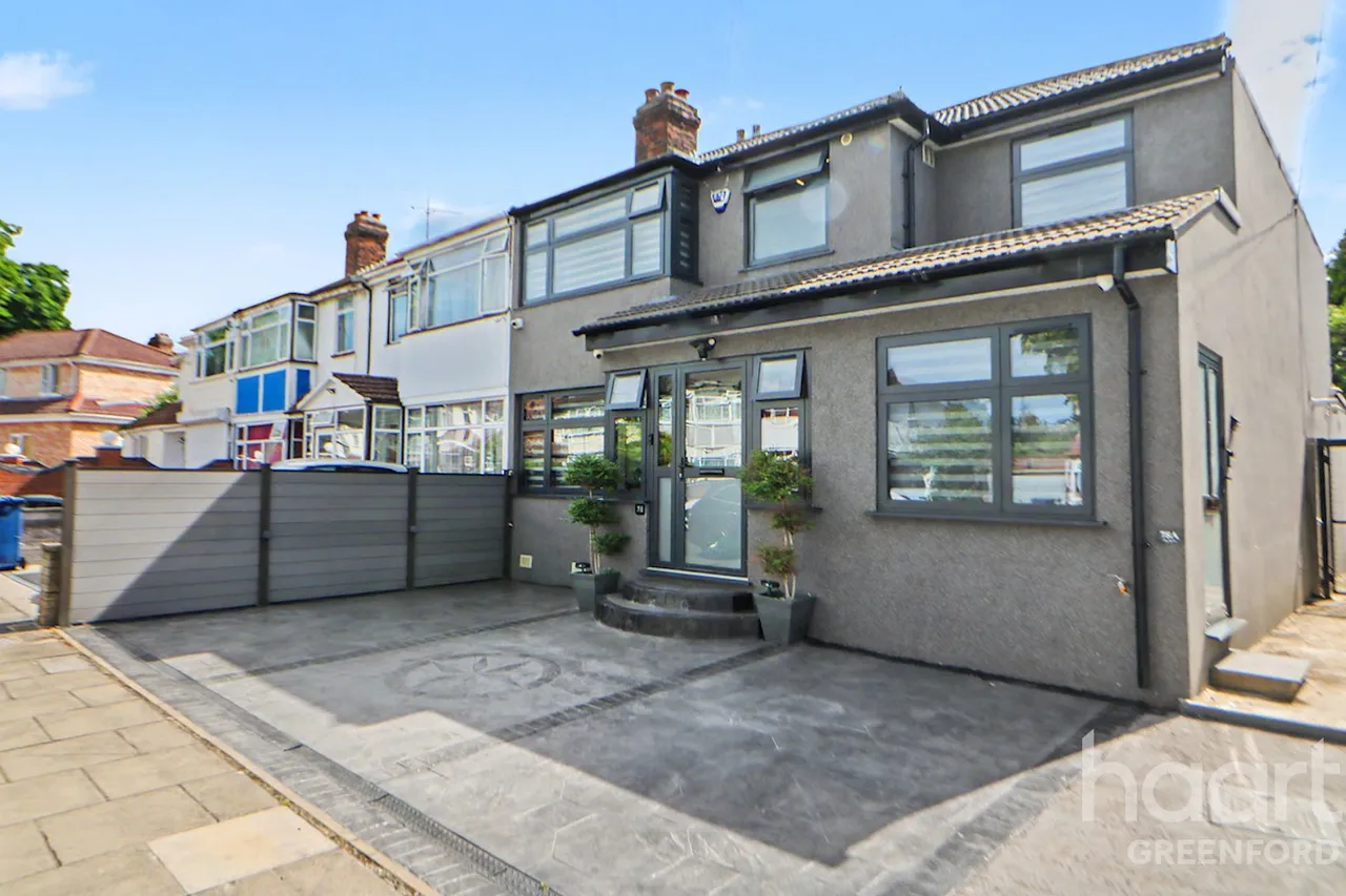 6 bed house for sale, Lee Road, Greenford, UB6