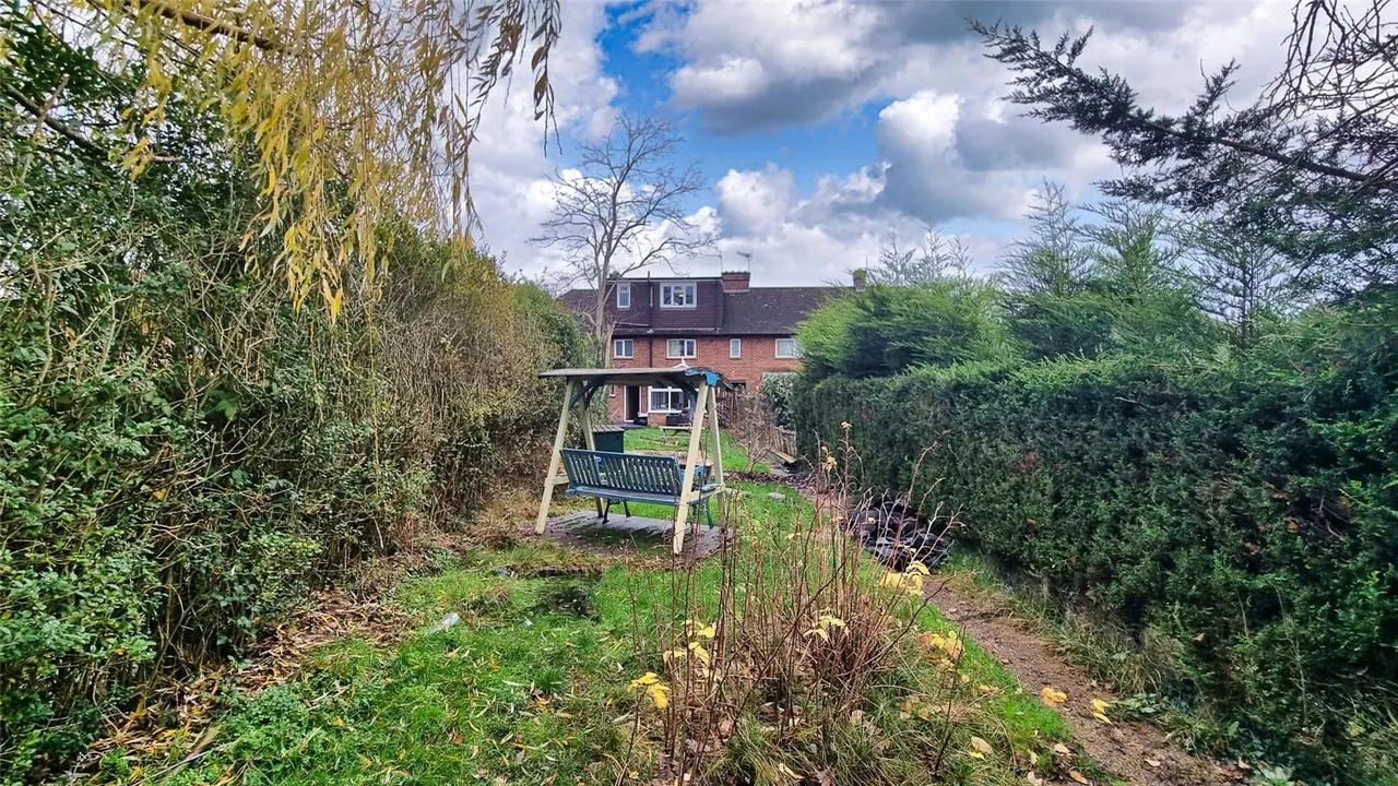 Raleigh Drive, Smallfield, RH6, photo 6