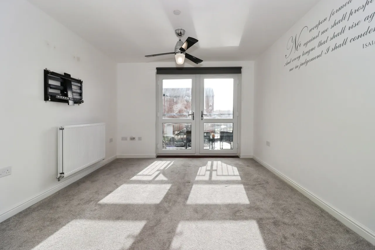 Elderflower Drive, Lyde Green, Bristol, BS16, photo 5