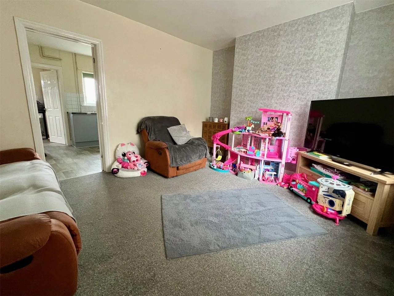 Precelly Place, Milford Haven, SA73, photo 4