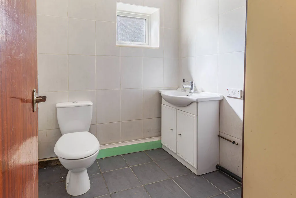 Harwin Close, Rochdale OL12 7UY, photo 8